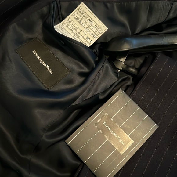 Ermenegildo Zegna suit - Picture 1 of 5